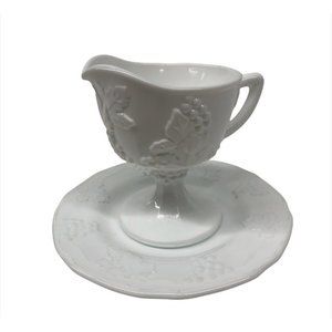 Milk Glass Vintage Creamer and Saucer Set      Gravy Boat & Drip Tray